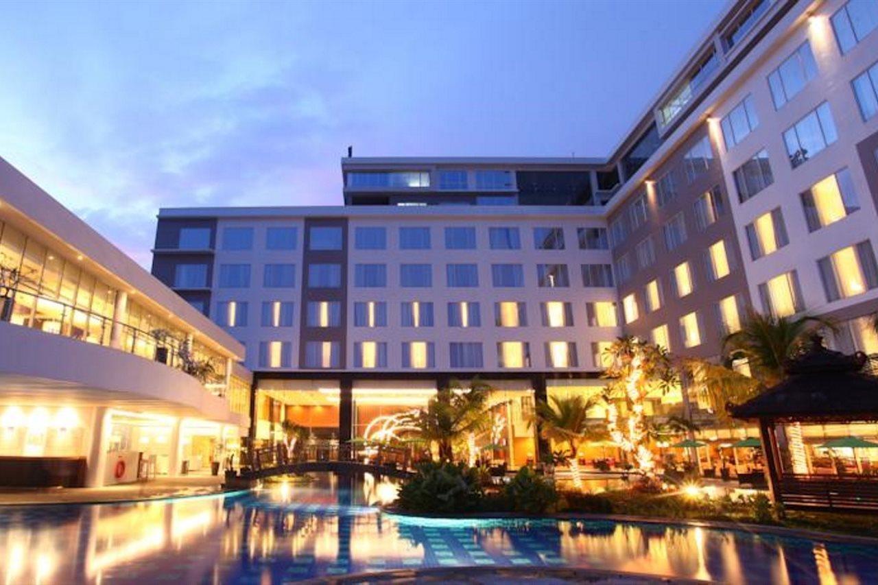 Mercure Banjarmasin Banjarmasin  Εξωτερικό φωτογραφία