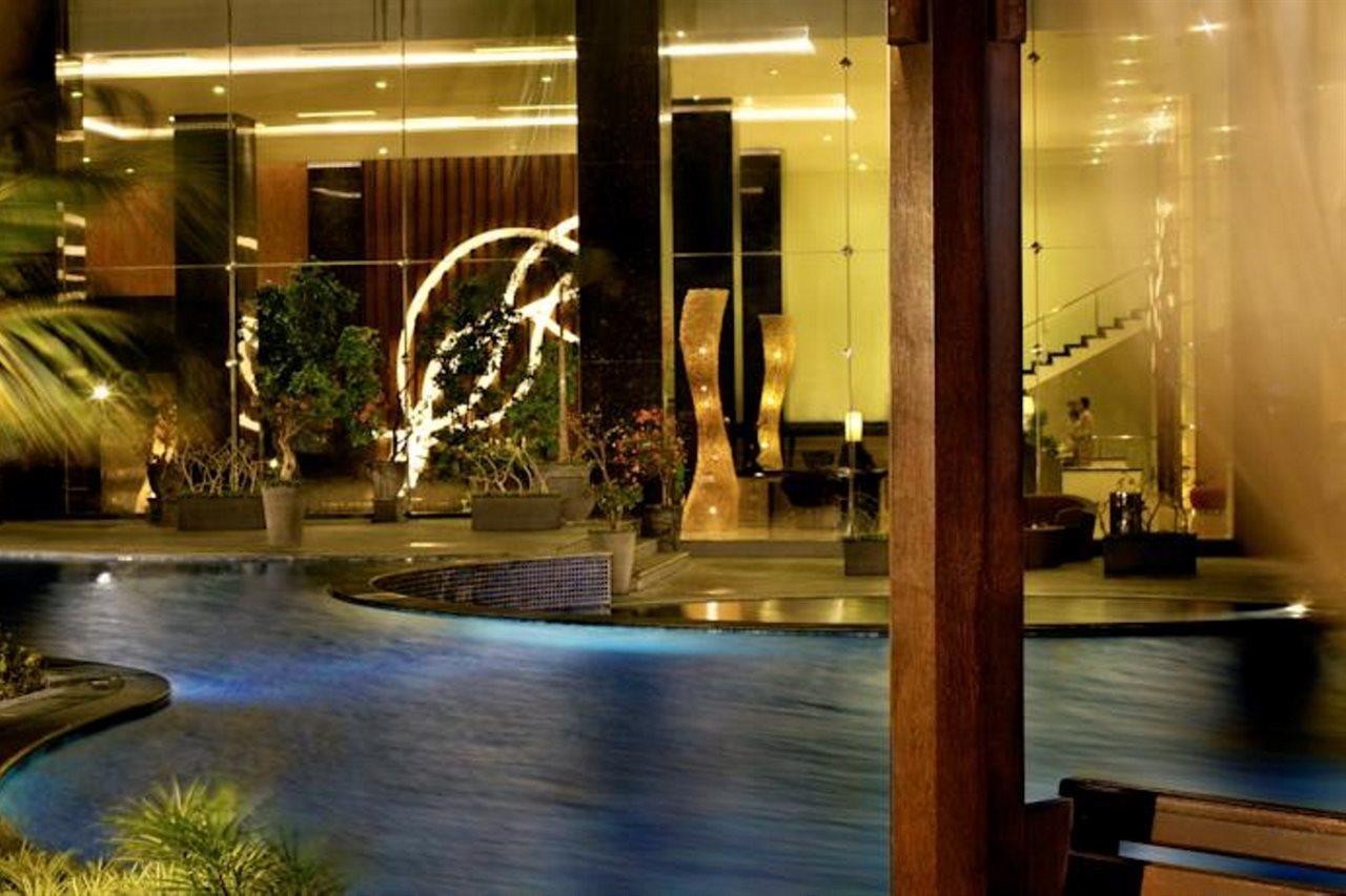 Mercure Banjarmasin Banjarmasin  Εξωτερικό φωτογραφία