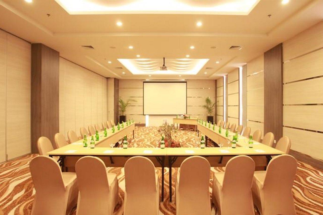 Mercure Banjarmasin Banjarmasin  Εξωτερικό φωτογραφία
